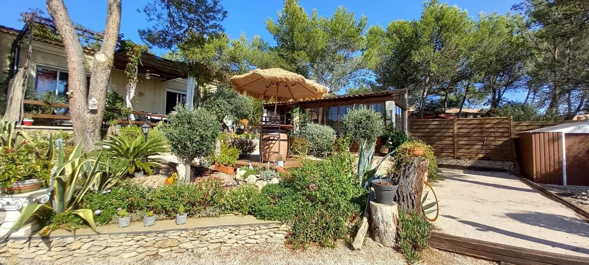 Bed and Breakfast Les Coronilles Beaucaire  Zewnętrze zdjęcie