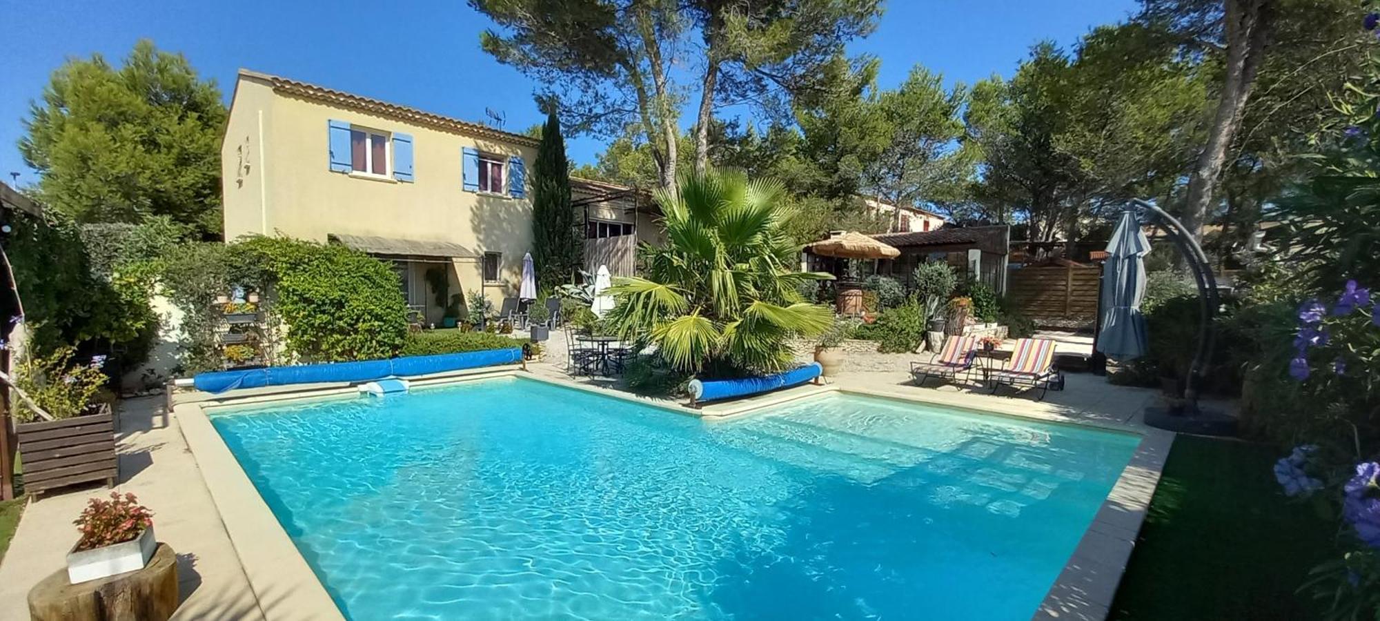 Bed and Breakfast Les Coronilles Beaucaire  Zewnętrze zdjęcie